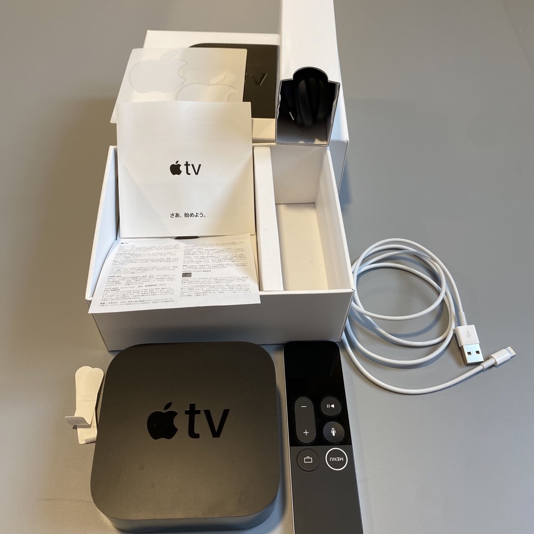 Apple(アップル)のApple TV 4K（第1世代） 64GB　ワイヤレスディスプレイアダプタ スマホ/家電/カメラのテレビ/映像機器(その他)の商品写真