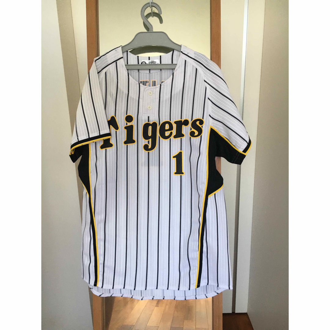 阪神タイガース 鳥谷敬 鳥谷 阪神 レプリカユニフォーム Tigers | フリマアプリ ラクマ 阪神鳥谷選手装飾ユニフォーム