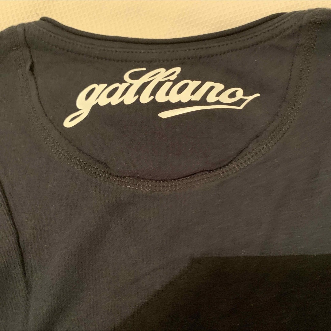 GALLIANO(ガリアーノ)のgalliano Vネック　スカル柄　ロンT メンズのトップス(Tシャツ/カットソー(七分/長袖))の商品写真