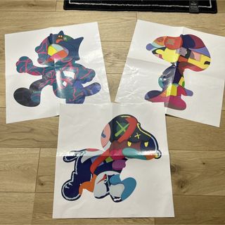 モマ(MOMA)のKAWS カウズ　ポスター　3枚セット　パズル　(ポスター)