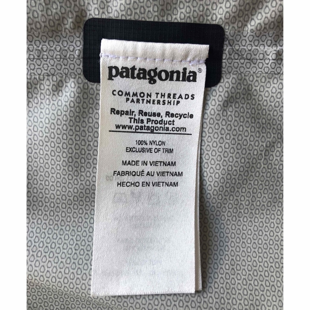patagonia(パタゴニア)のPatagonia women’s トレントシェルジャケット XS 黒 レディースのジャケット/アウター(ナイロンジャケット)の商品写真