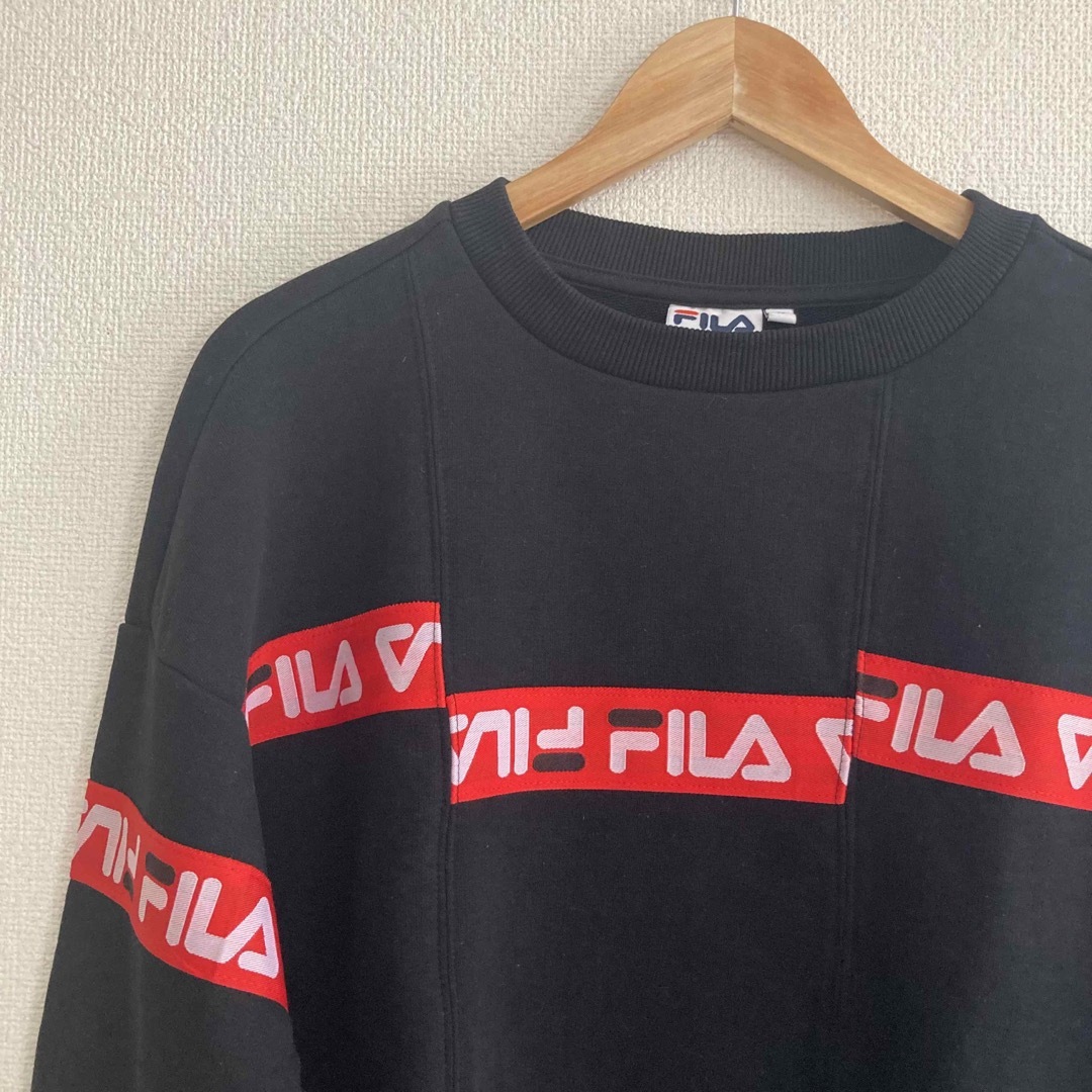 FILA(フィラ)の［N a様専用］FILA☆トレーナー☆黒☆Mサイズ メンズのトップス(スウェット)の商品写真