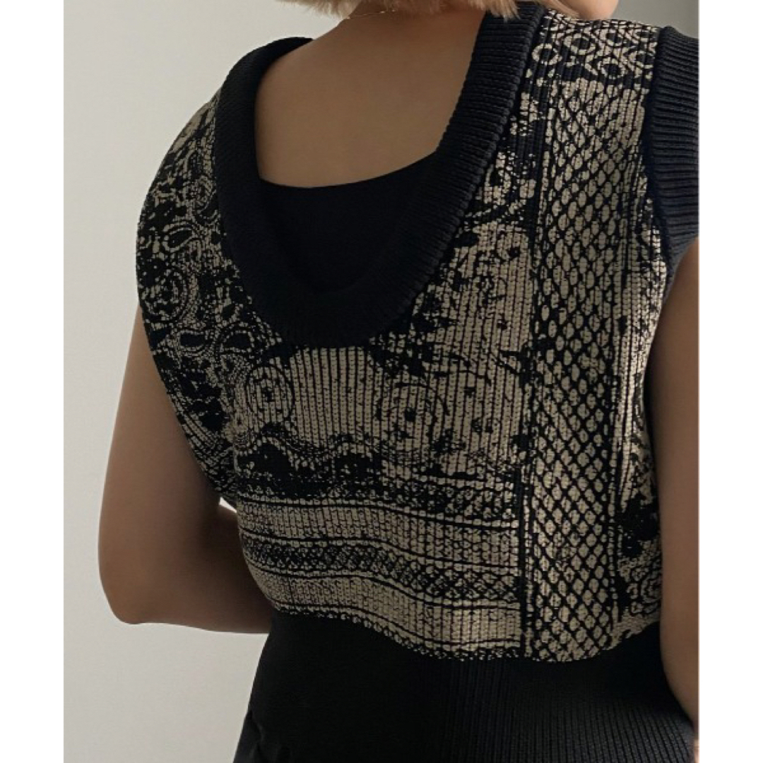 完売商品)2WAY LACE PAINTING KNIT TOP-