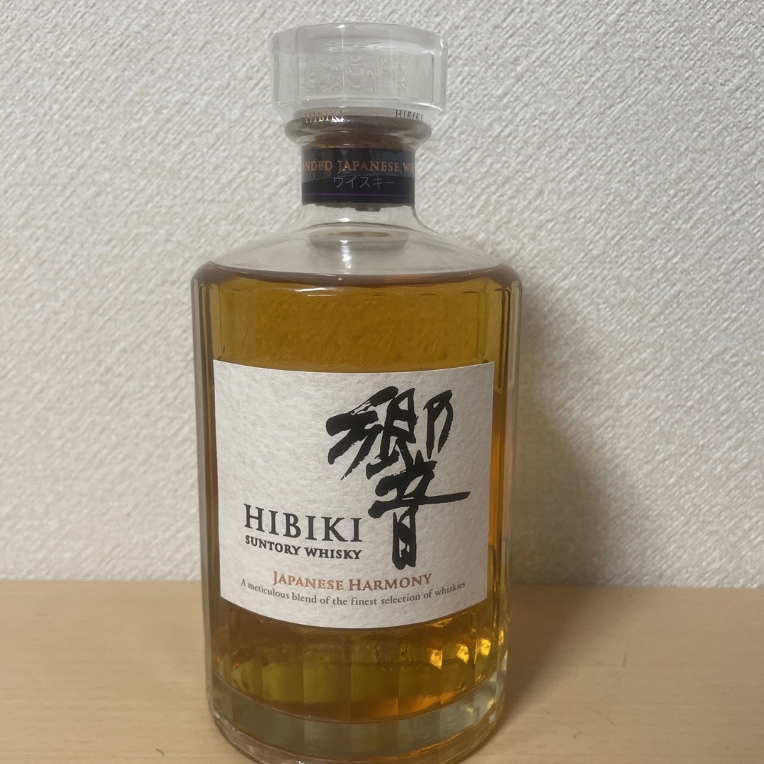 SUNTORY 響