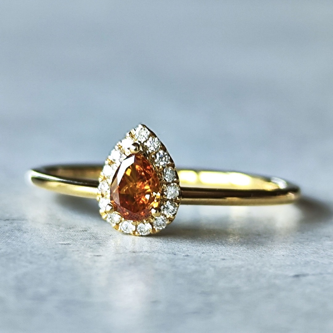 【カラーダイヤ】FANCY DEEP YELLOWISH ORANGE  レディースのアクセサリー(リング(指輪))の商品写真