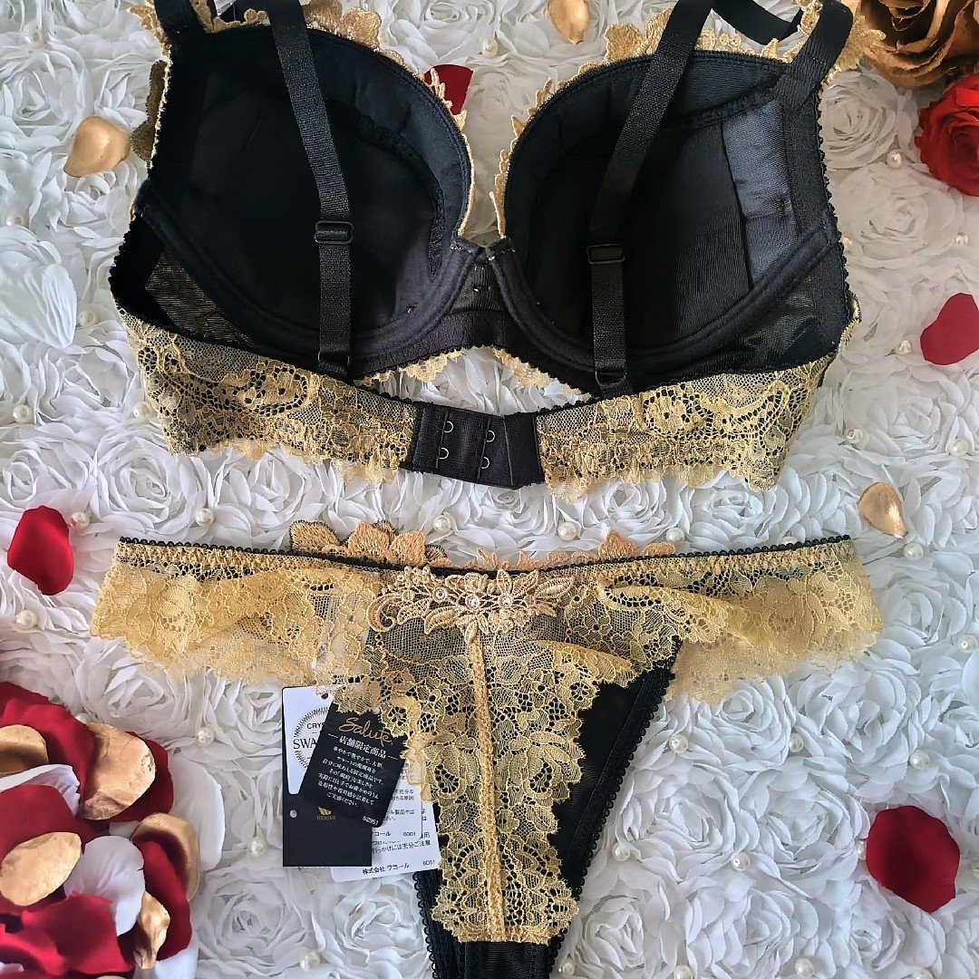 サルート🌹19G 店舗限定 バチカン市国 E65 ソングM OB