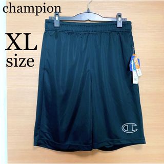 チャンピオン(Champion)の新品⭐︎チャンピオン　ジャージ　XL 黒　ハーフパンツ　UVカット　ドライ　LL(その他)