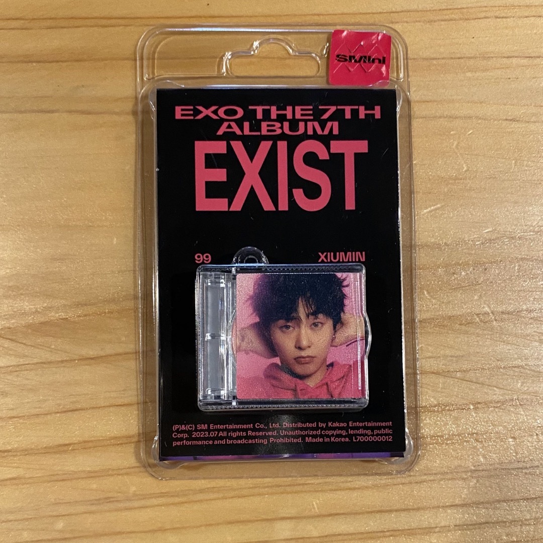 EXO(エクソ)のEXOアルバム EXIST シウミン　 エンタメ/ホビーのCD(K-POP/アジア)の商品写真