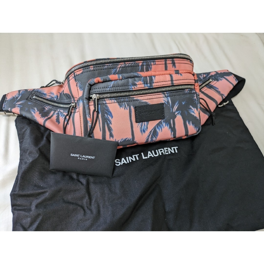 Saint Laurent(サンローラン)のサンローラン SAINT LAURENT　ボディバック メンズのバッグ(ボディーバッグ)の商品写真