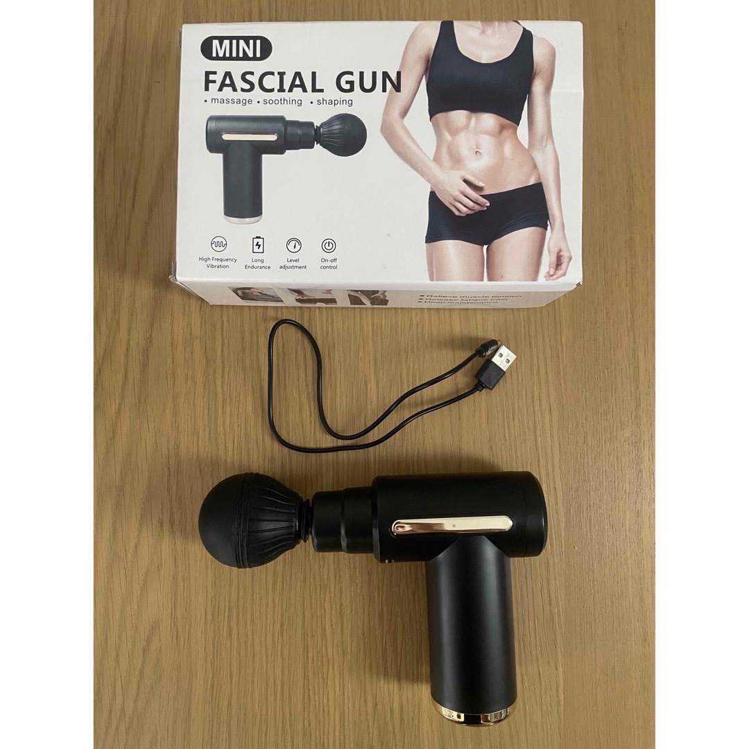 FASCIAL GUN  マッサージ機器 スマホ/家電/カメラの美容/健康(マッサージ機)の商品写真