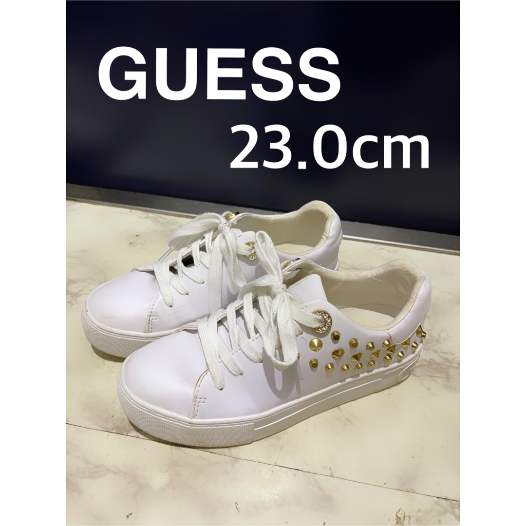 GUESS(ゲス)のGUESS レディースの靴/シューズ(スニーカー)の商品写真