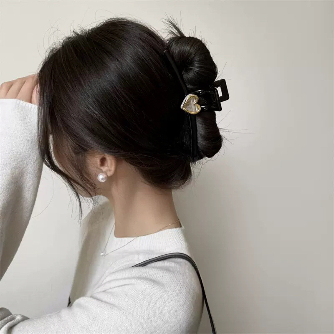 新品　バンスクリップ　ヘアクリップ バレッタ ヘアピン 大人かわいい　韓国 レディースのヘアアクセサリー(バレッタ/ヘアクリップ)の商品写真