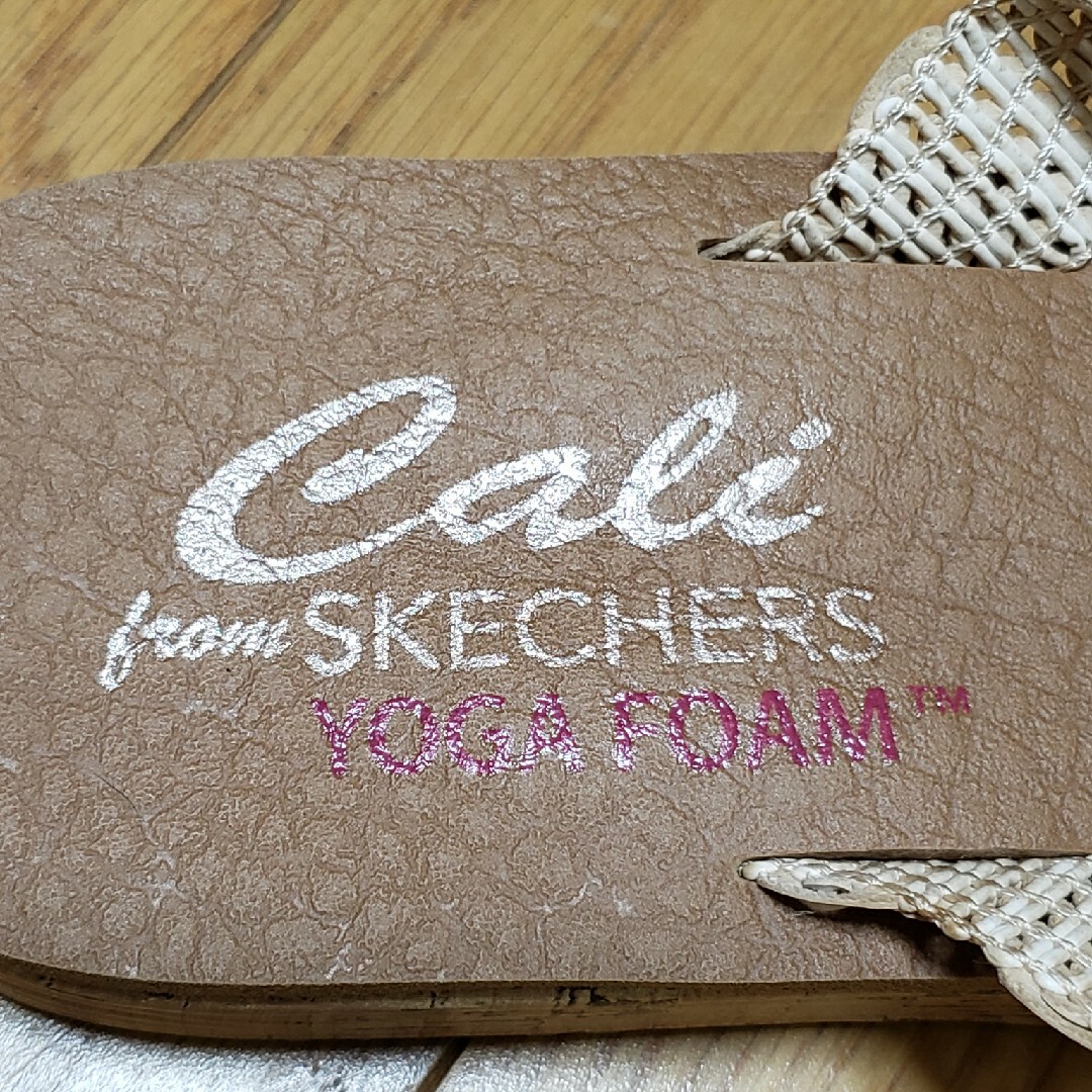 SKECHERS スケッチャーズ 新品未使用品