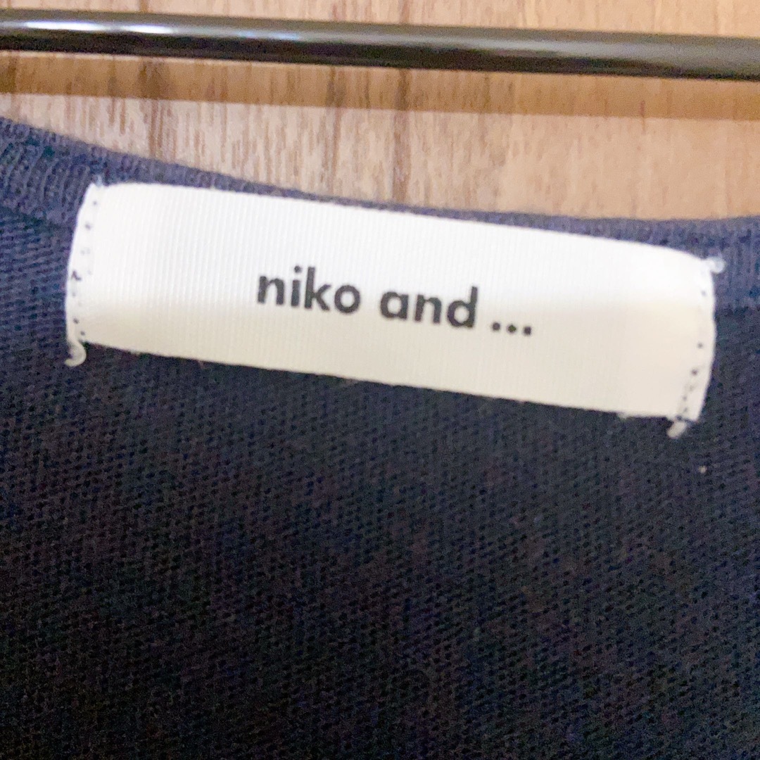 niko and...(ニコアンド)のニコアンド　ワンピース　ノースリーブ　膝丈　フレア　部屋着　ゆったり　ネイビー レディースのワンピース(ひざ丈ワンピース)の商品写真