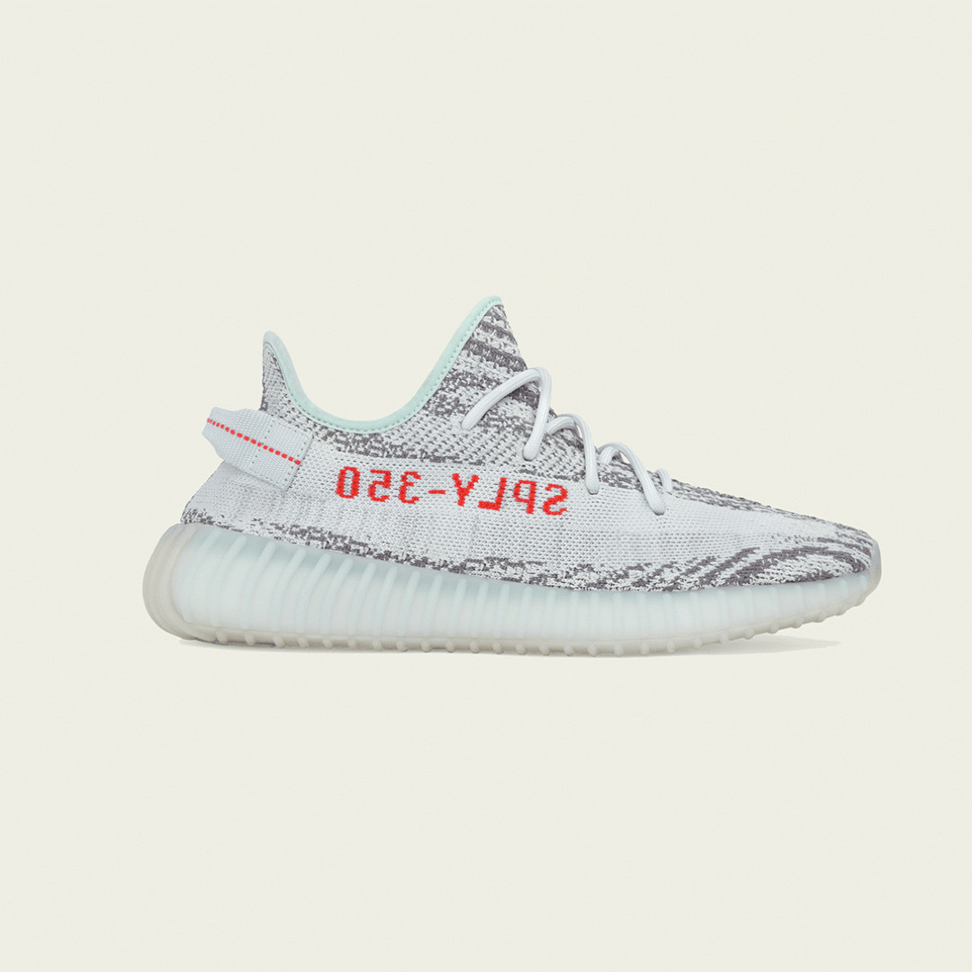 YEEZY（adidas）(イージー)のYEEZY BOOST 350 V2 BLUE TINT 24cm レディースの靴/シューズ(スニーカー)の商品写真