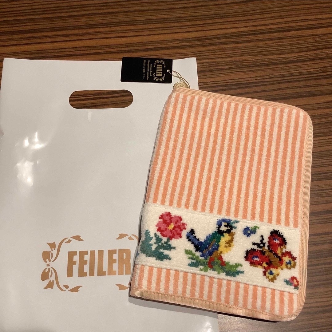 ????フェイラーFEILER????　ハイジ　スマホケース　手帳型　新品