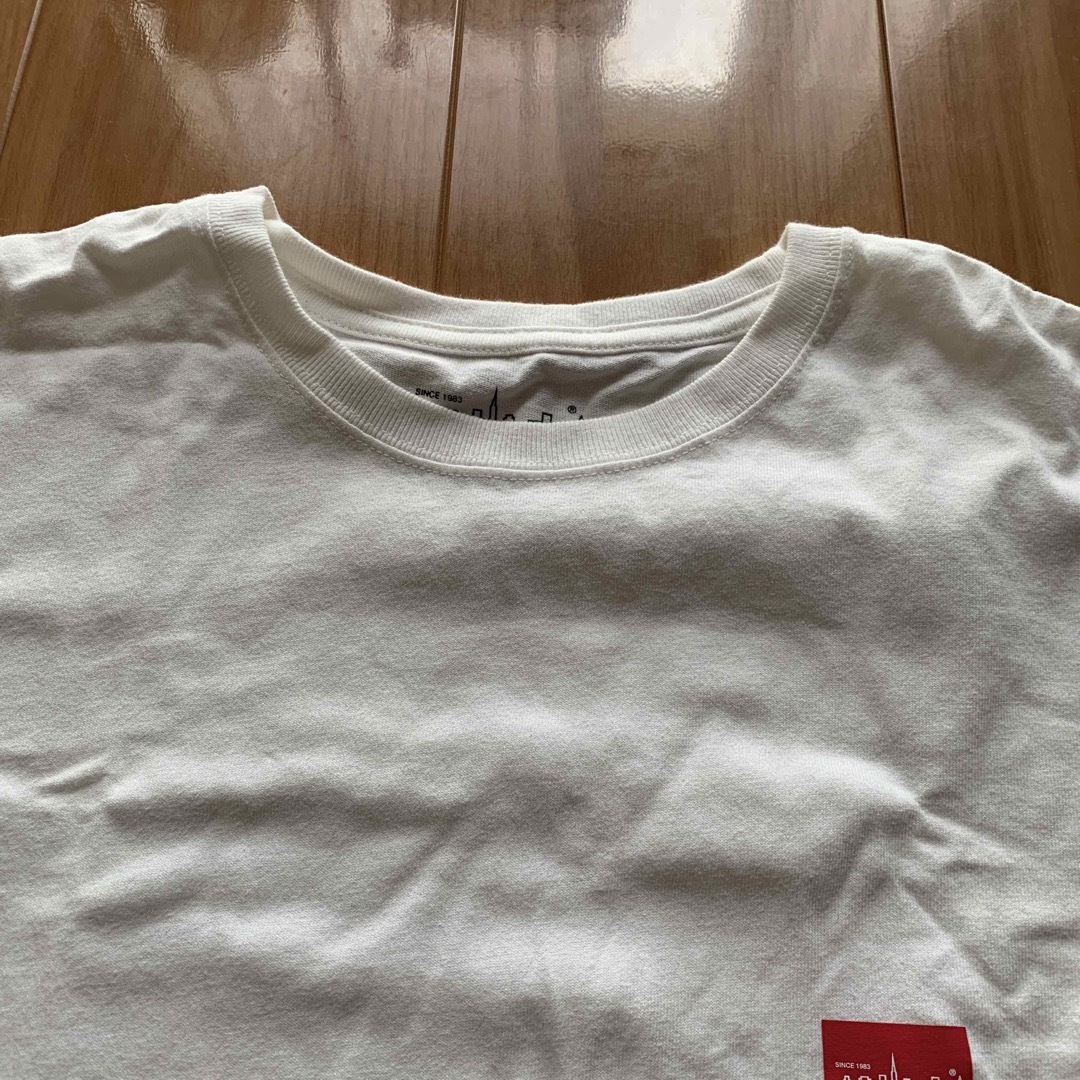 Manhattan Portage(マンハッタンポーテージ)のManhattan Portage 白Tシャツ レディースのトップス(Tシャツ(半袖/袖なし))の商品写真