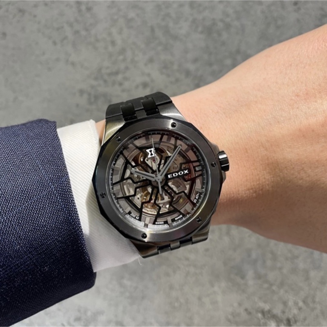 EDOX   エドックスEDOXデルフィンメカノ自動巻きGN NGN中古の