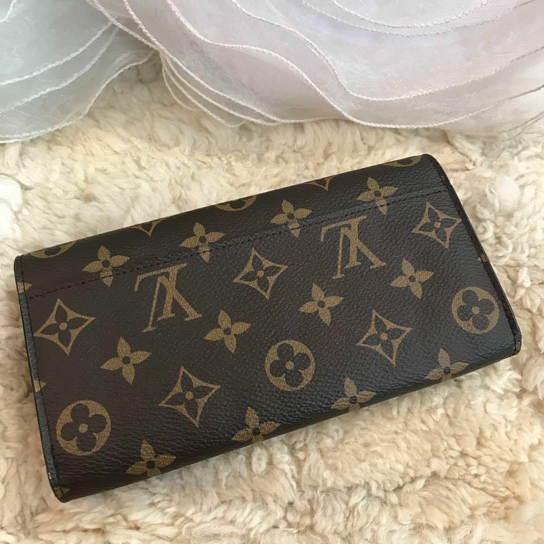 LOUIS VUITTON(ルイヴィトン)の☆未使用品☆ルイ・ヴィトン　モノグラム　ラブリーバード　ポルトフォイユ・サラ　鳥 レディースのファッション小物(財布)の商品写真