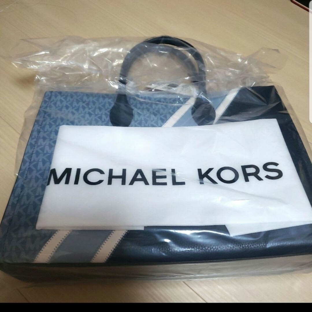 Michael Kors - （新品未開封）マイケルコースバックの通販 by あき's ...