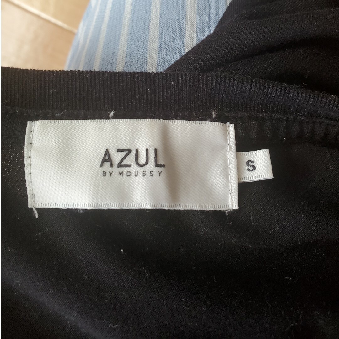 AZUL by moussy(アズールバイマウジー)の【美品】アズール　黒Tシャツ Vネック レディースのトップス(Tシャツ(半袖/袖なし))の商品写真