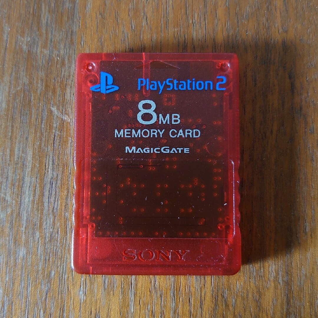 PlayStation2(プレイステーション2)のプレイステーション2 メモリーカード 赤 クリムゾンレッド エンタメ/ホビーのゲームソフト/ゲーム機本体(その他)の商品写真