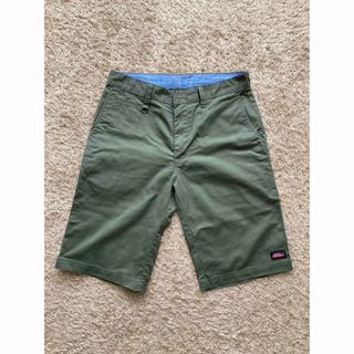 ディッキーズ(Dickies)のDickies ハーフパンツ カーキ L(ショートパンツ)