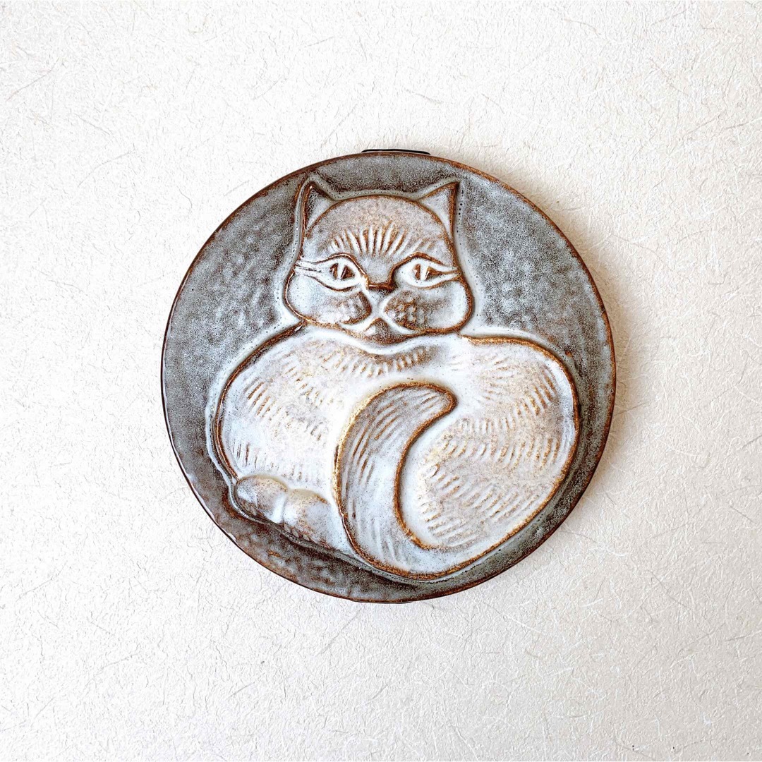 ヴィンテージ　猫の壁掛け　陶板　アンティーク エンタメ/ホビーの美術品/アンティーク(陶芸)の商品写真
