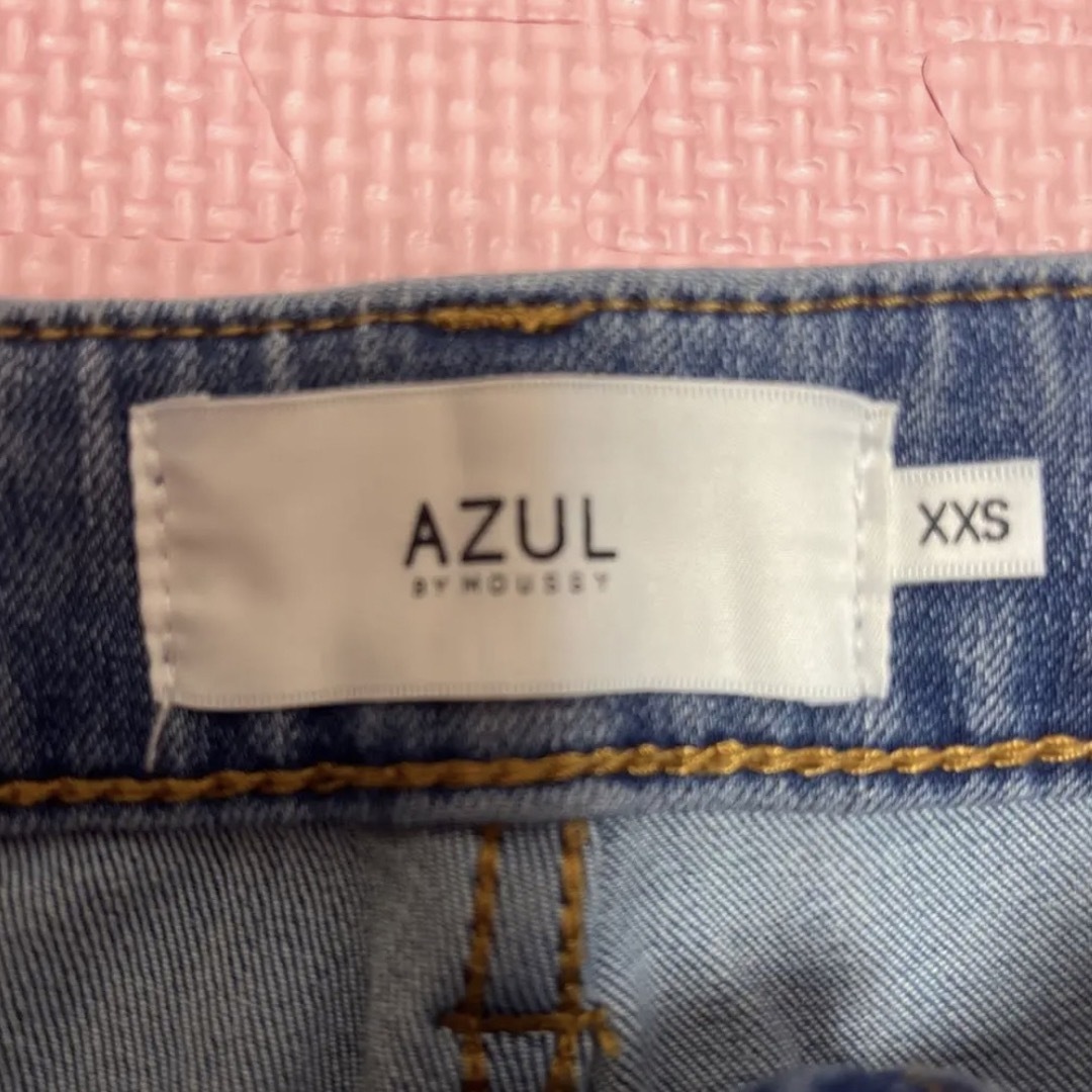 AZUL by moussy(アズールバイマウジー)のアズール スキニー デニム ブルー　水色　XXS レディースのパンツ(デニム/ジーンズ)の商品写真