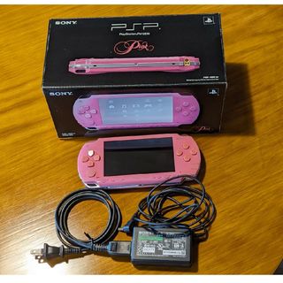 プレイステーション　ポータブル　ピンク　中古本体(携帯用ゲームソフト)