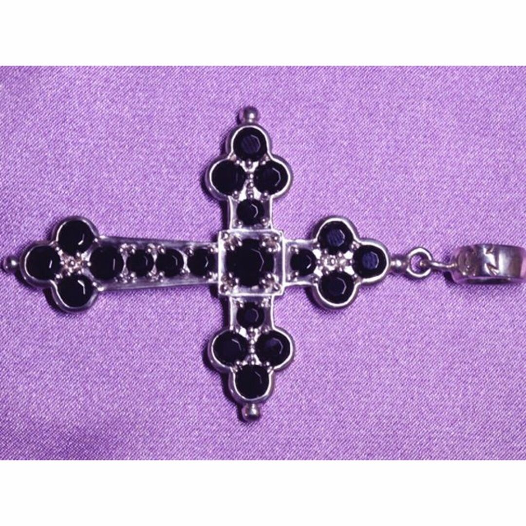 Loree Rodkin(ローリーロドキン)のLoree Rodkin GIANT GOTHIC CROSS SV/ONYX レディースのアクセサリー(ネックレス)の商品写真