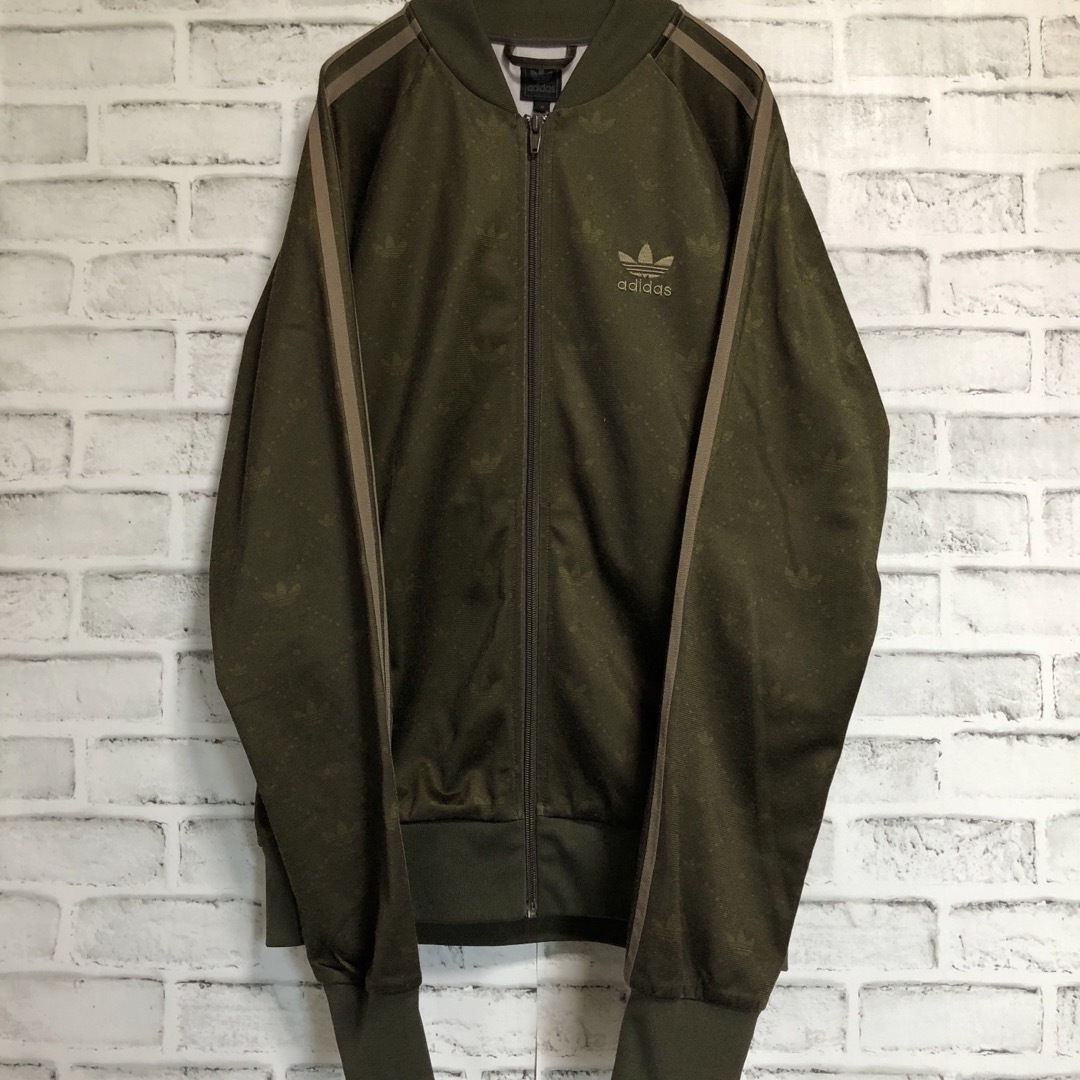 adidas  トラックジャケット　カーキM