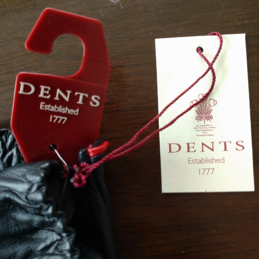 最終値下げ　DENTSドライビンググローブ　ブラック メンズのファッション小物(手袋)の商品写真