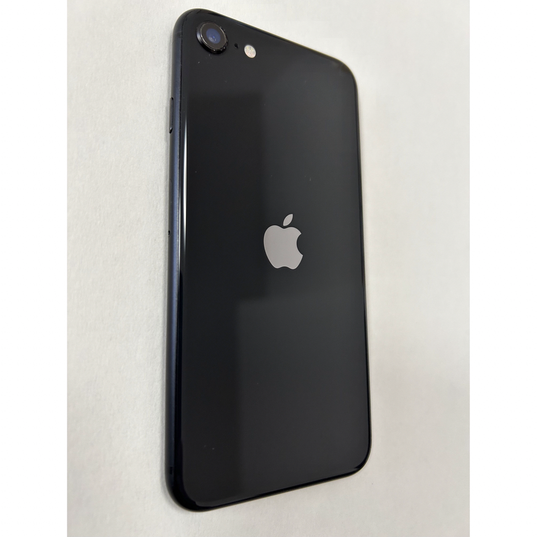 アップル iPhoneSE 第2世代 256GB ブラック au