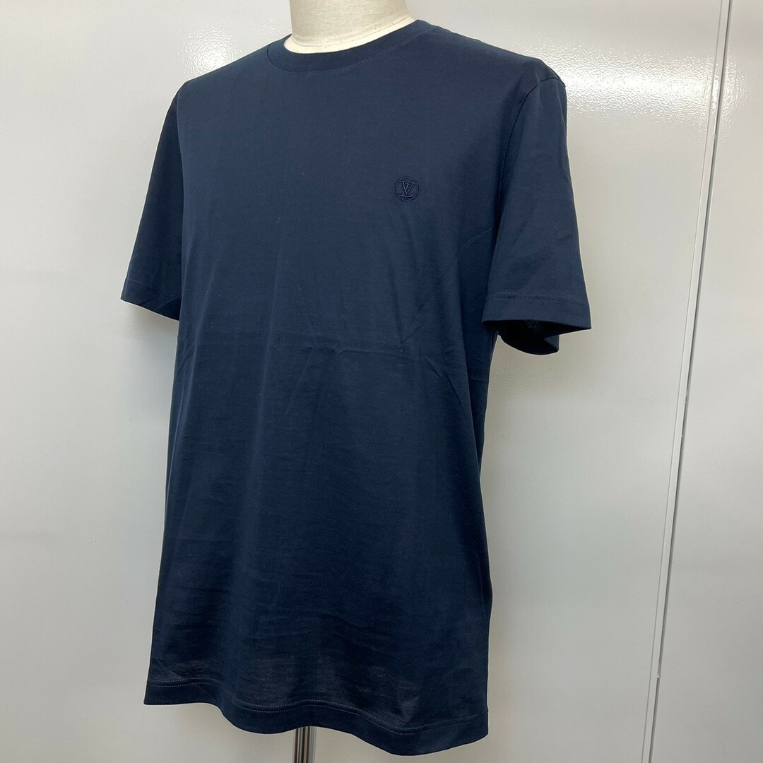 LOUIS VUITTON(ルイヴィトン)の新品未使用　ルイヴィトン　クラシックTシャツ　LVモチーフ　ネイビー　Lサイズ メンズのトップス(Tシャツ/カットソー(半袖/袖なし))の商品写真