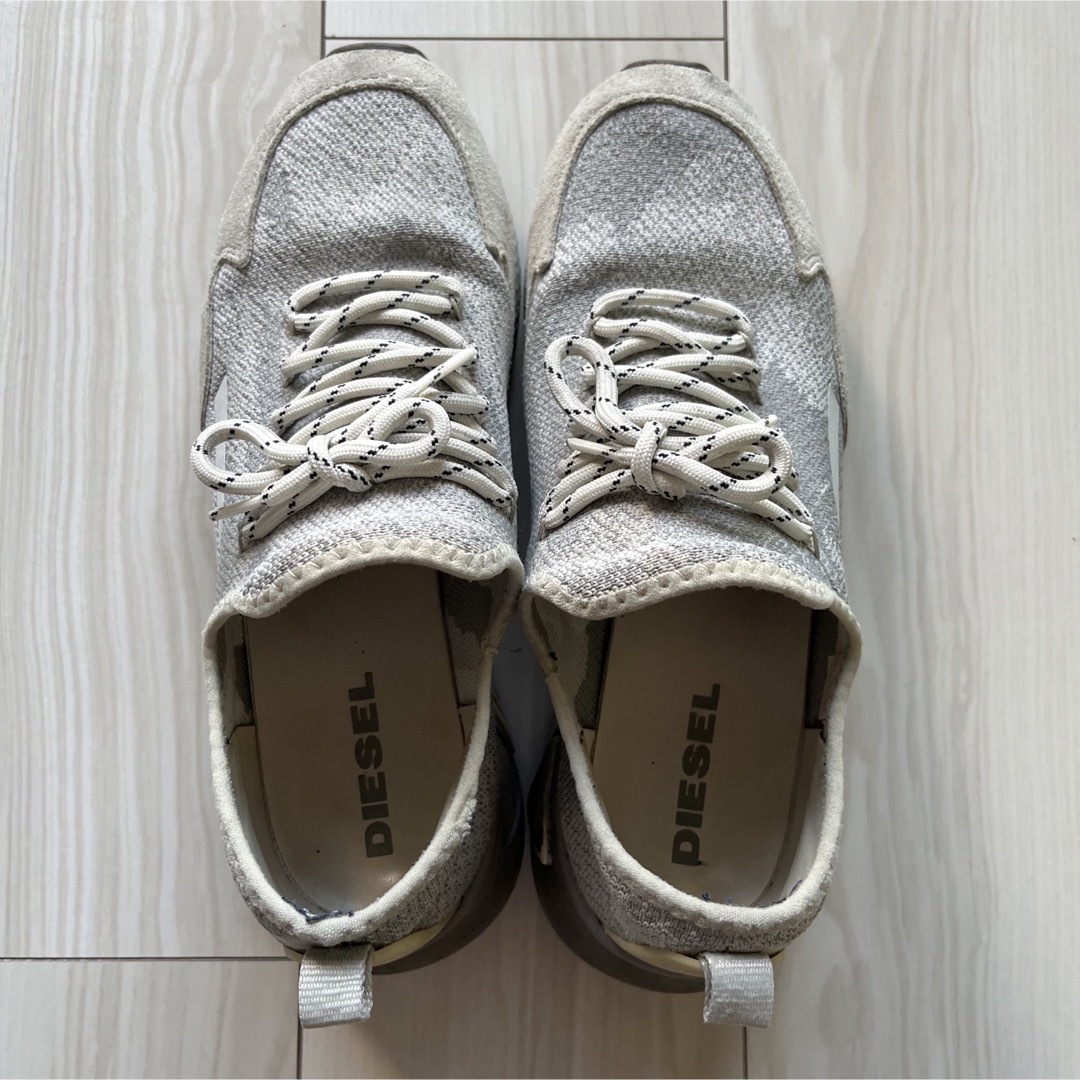 DIESEL(ディーゼル)のディーゼル DIESEL ホワイト迷彩スニーカー メンズの靴/シューズ(スニーカー)の商品写真