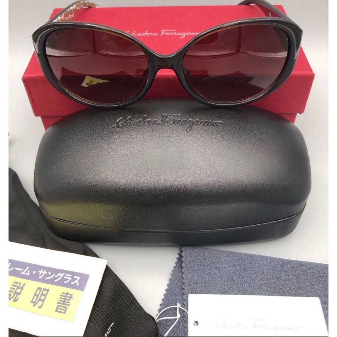 Salvatore Ferragamo サルヴァトーレ・フェラガモ サングラス
