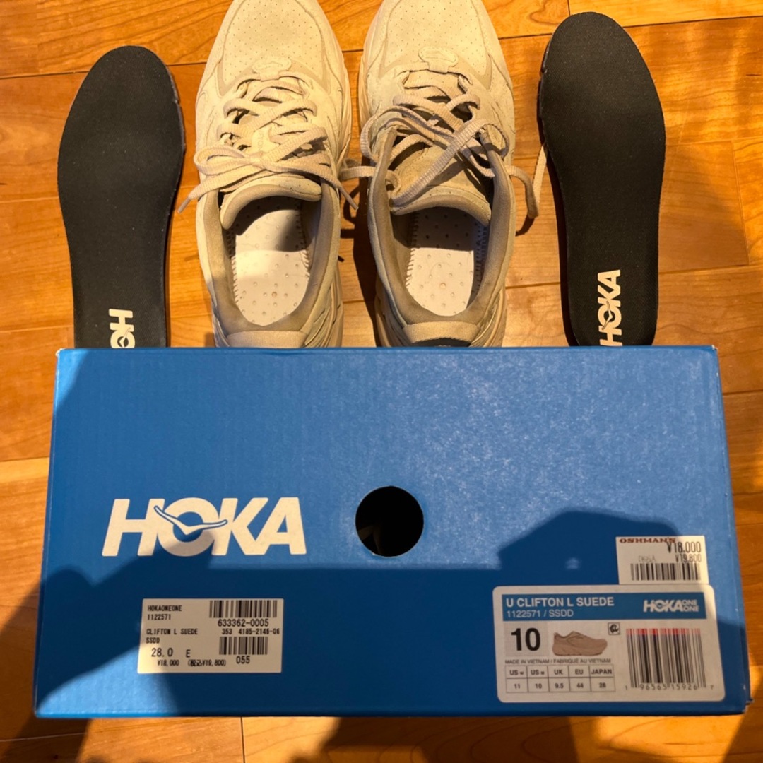 HOKA ONE ONE(ホカオネオネ)のHOKAONEONEホカ CLIFTON L SUEDE クリフトン28.0cm メンズの靴/シューズ(スニーカー)の商品写真