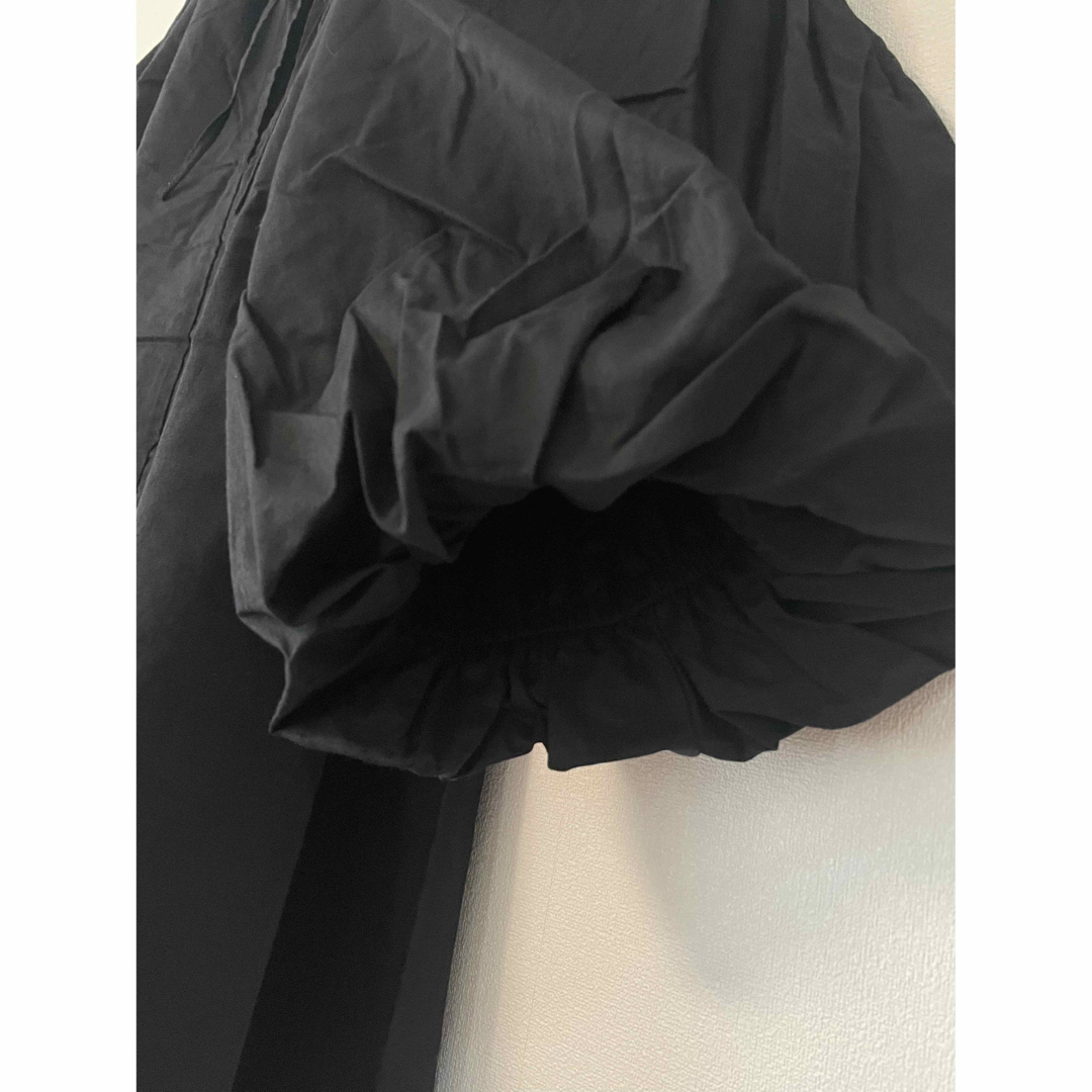 UR Lab.(アーバンリサーチラボ)のアーバンリサーチ　シャツ　ブラウス　コットン　ボリュームスリーブ　新品　タグ付き レディースのトップス(シャツ/ブラウス(半袖/袖なし))の商品写真
