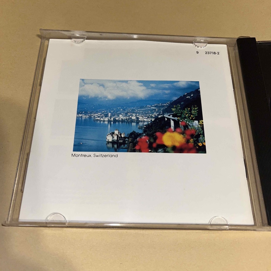 カジノ・ライツ・ライヴ・アット・モントルー  US盤CD エンタメ/ホビーのCD(ジャズ)の商品写真