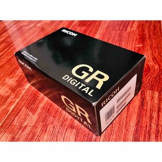 リコー(RICOH)のRICOH リコー GR DIGITAL 初代　新品 未使用(コンパクトデジタルカメラ)