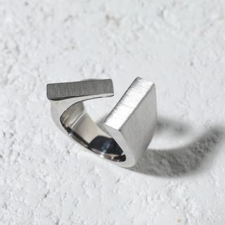 トムウッド(TOM WOOD)のTOMWOOD トムウッド　tilt ring リング　シルバー　メンズ　20号(リング(指輪))