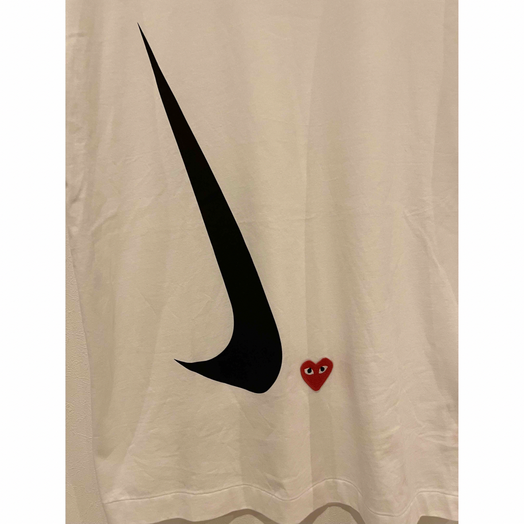 COMME des GARCONS(コムデギャルソン)のNIKE PLAY ナイキ プレイ コムデギャルソンTシャツ白XL メンズのトップス(Tシャツ/カットソー(半袖/袖なし))の商品写真