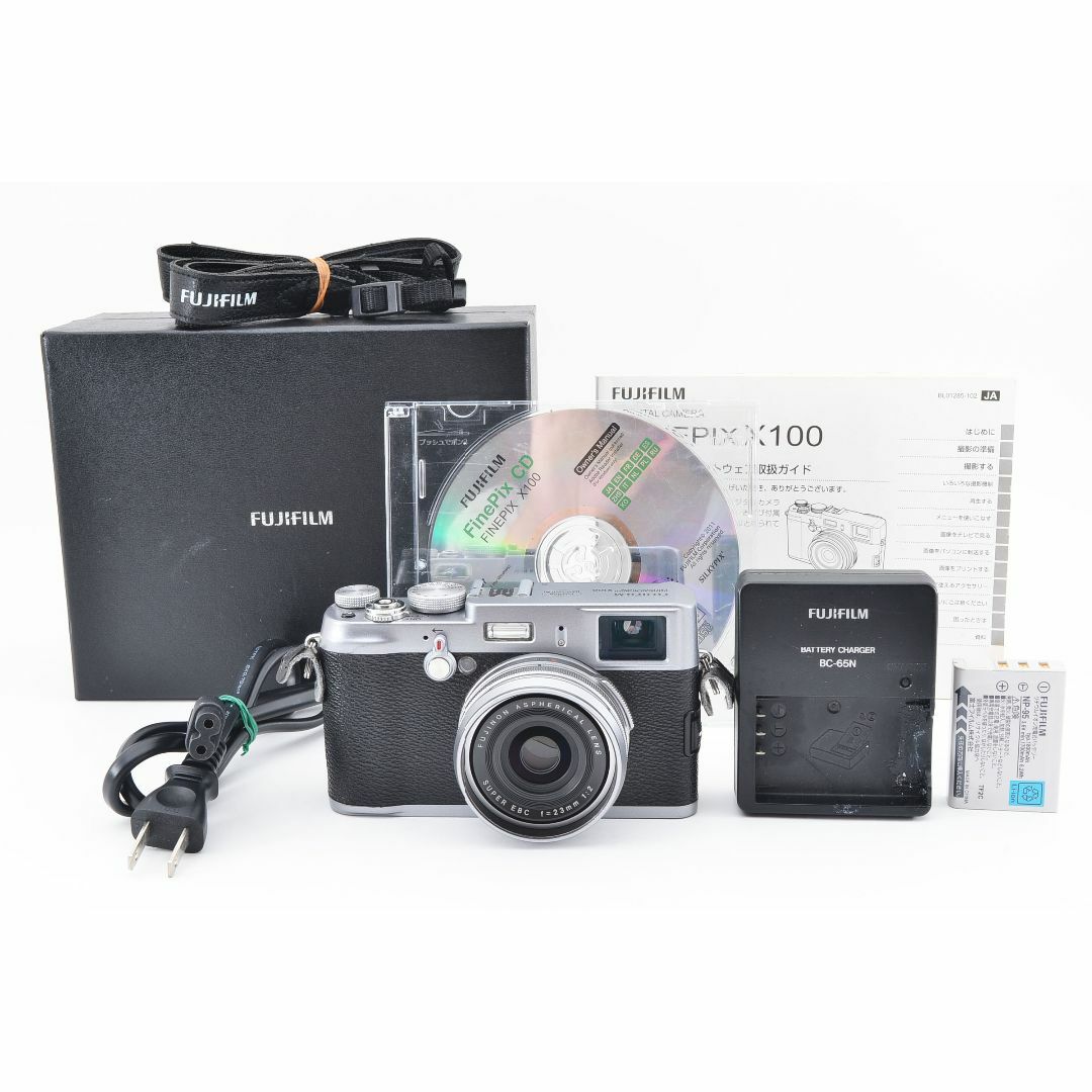 美品 FUJIFILM FinePix X100 シルバー フジフィルム カメラ デジカメ 美品 FUJIFILM FinePix X100 シルバー フジフィルム カメラ デジカメ