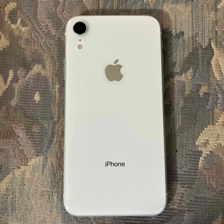 アイフォーン(iPhone)のiPhone XR  64GB  ホワイト(スマートフォン本体)
