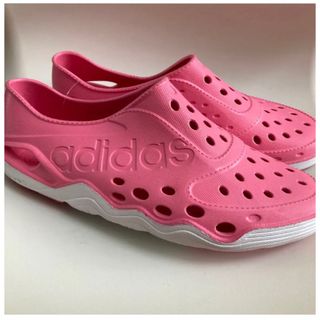 アディダス(adidas)の★adidas★アディダス ピンク サンダル シューズ 靴 クロッグ サボ 25(サンダル)