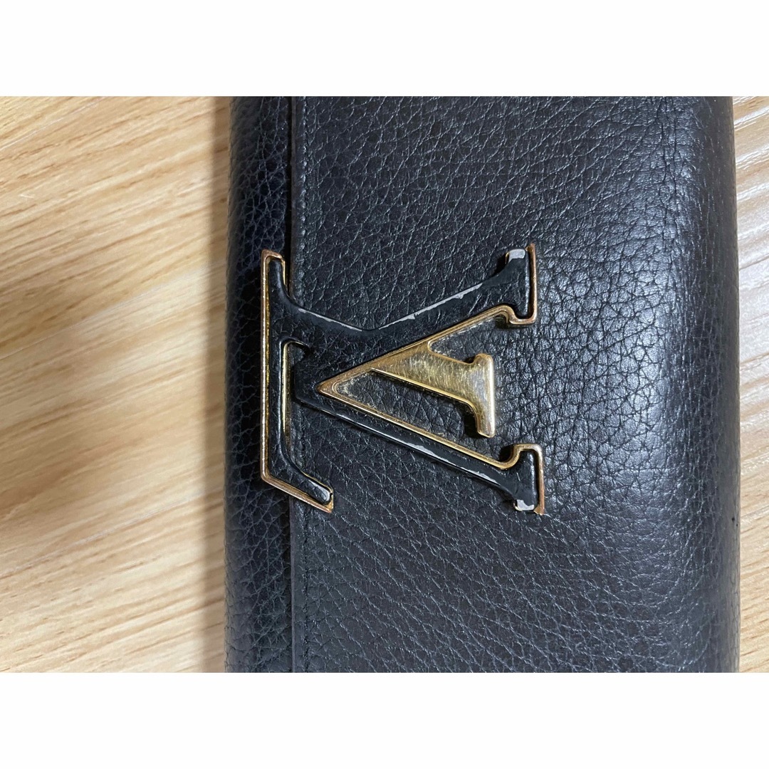 LOUIS VUITTON(ルイヴィトン)のヴィトン　財布　カプシーヌ レディースのファッション小物(財布)の商品写真