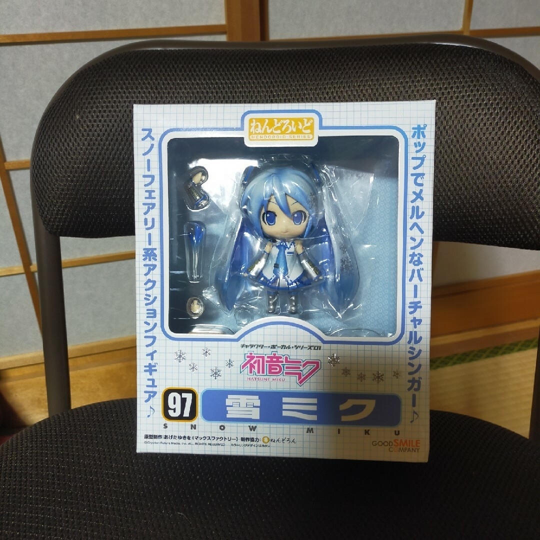 GOOD SMILE COMPANY(グッドスマイルカンパニー)のねんどろいど 097 雪ミク シリーズ01 初音ミク エンタメ/ホビーのフィギュア(ゲームキャラクター)の商品写真