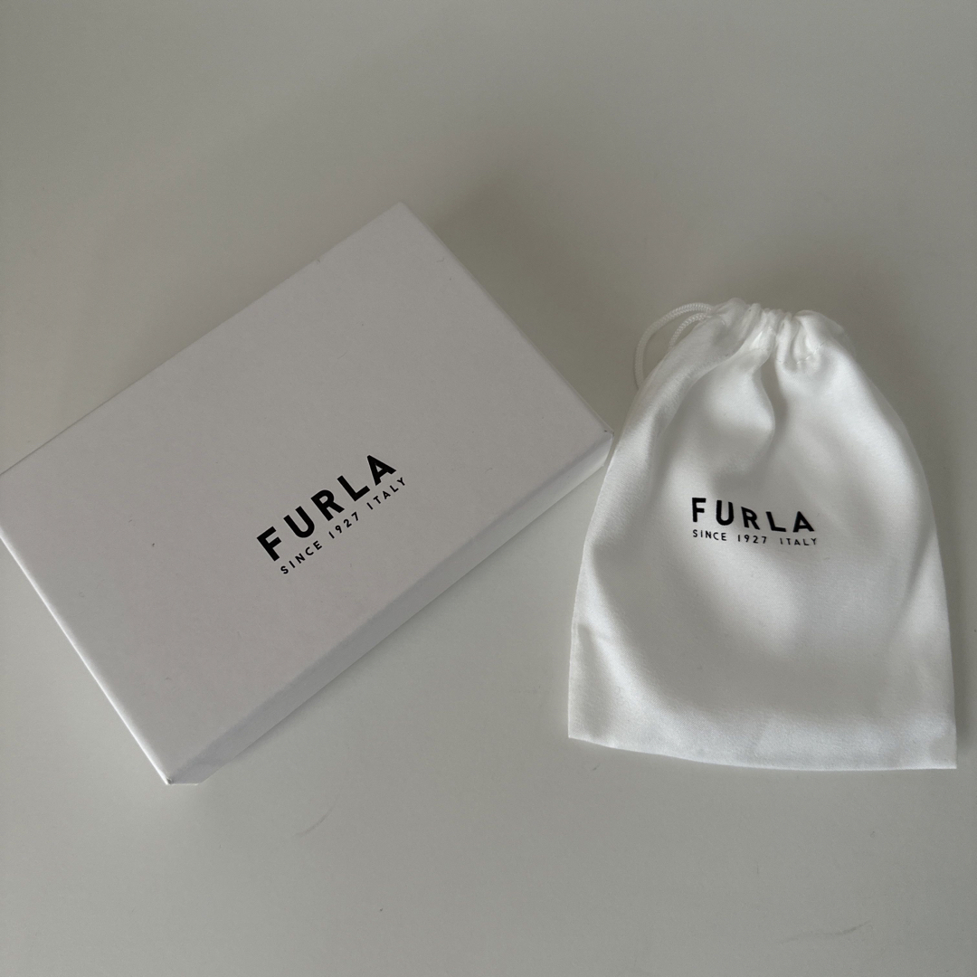 【新品 未使用】FURLA CLASSIC カードケース ピンク
