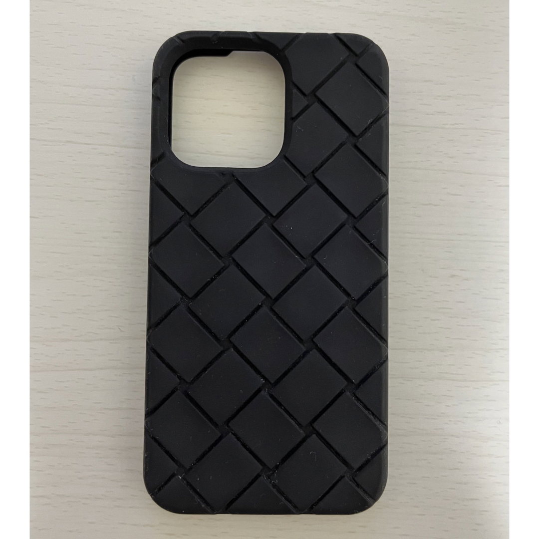 Bottega Veneta(ボッテガヴェネタ)の"Bottega Veneta" iPhone13Pro ケース スマホ/家電/カメラのスマホアクセサリー(iPhoneケース)の商品写真